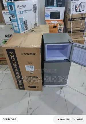 Snowsea Refrigerator – 136l For Daily Storage