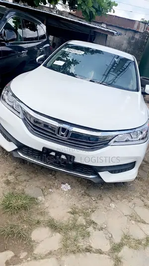 Honda Accord LX 4dr Sedan FWD (2.4L 4cyl 2A) 2016 White