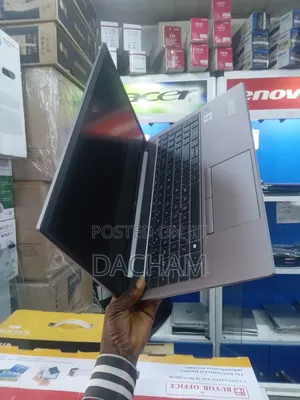 Laptop HP ZBook Firefly 15 G7 32GB Intel Core I7 SSD 512GB