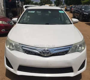 Toyota Camry L 4dr Sedan (2.5L 4cyl 6A) 2013 White