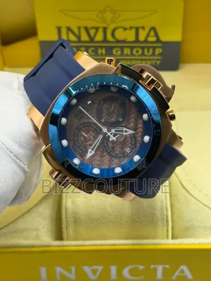 Original Invicta Blue Rubber Strap Quartz Watch in Store