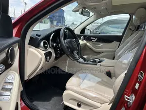 Mercedes-Benz GLC-Class 2016 Red