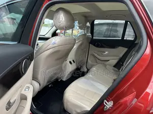 Mercedes-Benz GLC-Class 2016 Red