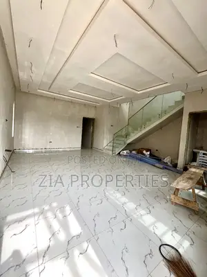 3bdrm Duplex in Ajah for sale