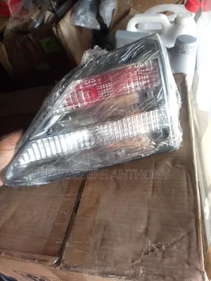 Original Tail Boothlight Rx350 2010 Model Available