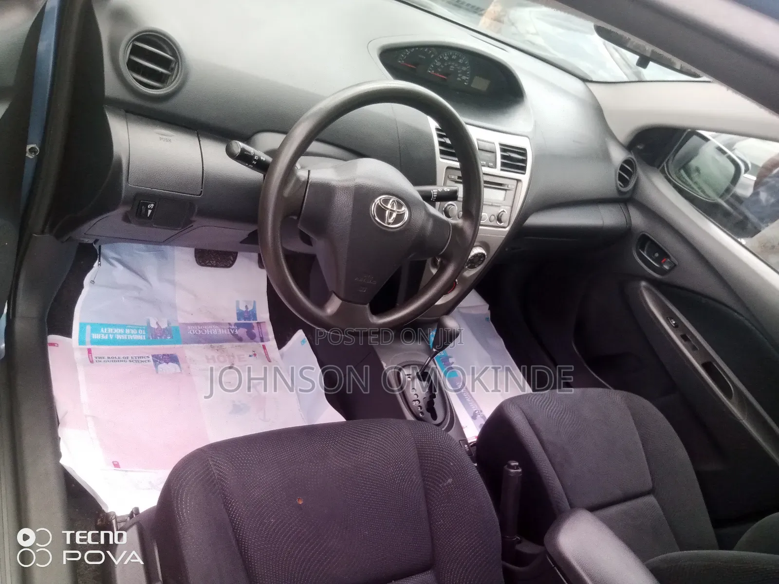 Toyota Yaris 2012 Blue