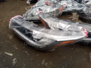 Original Headlight Highlander 2015 Model Available