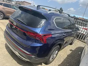 Hyundai Santa Fe SEL 2022 Blue