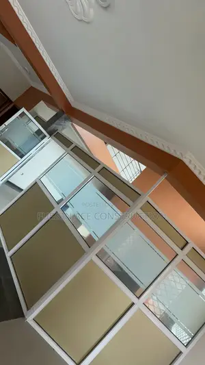 Office / School Aluminium and Board Partitions