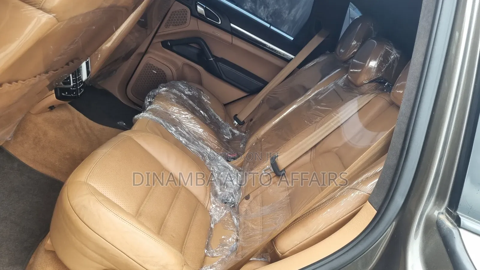 Porsche Cayenne Base 2013 Brown