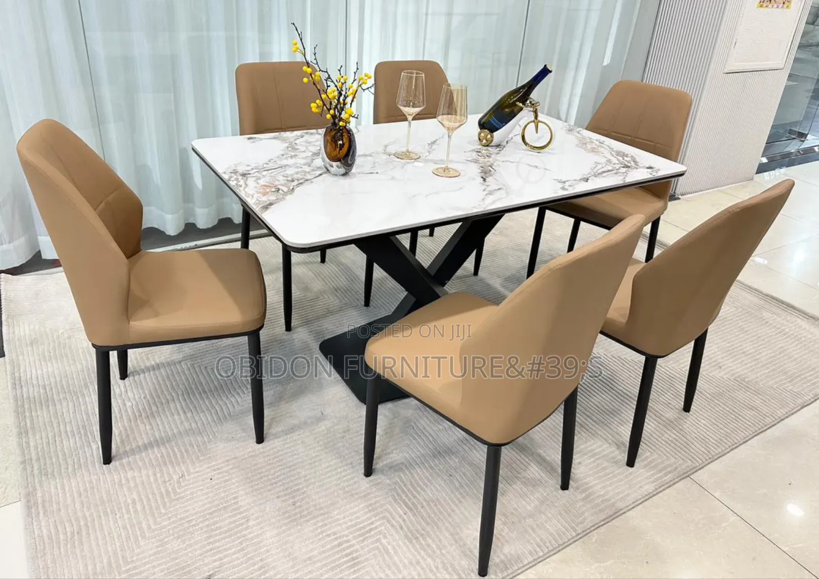 Portable Marble Dining Table 6 Seaters
