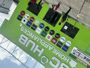 Phone Shop Alucoboard Wall Cladding