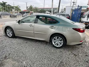 Lexus ES 350 FWD 2014 Gold