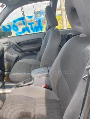 Toyota RAV4 Automatic 2003 Silver