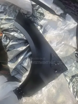 Set of Front Fenders Range Rover Velar