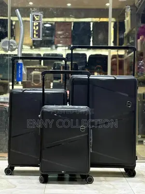 Quality Wide Hand Set of 3 Rubber Luggage Traveling Box