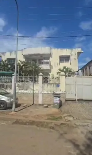 Furnished 6bdrm Duplex in Garki Area 8 for sale