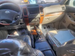 Lexus GX 470 2004 White