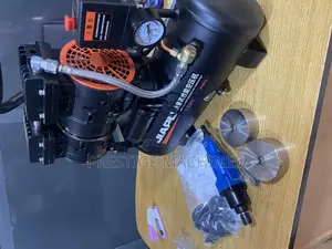 Hand Capping Machine With Compressor