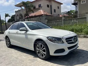 Mercedes-Benz C300 2015 White