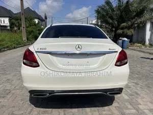 Mercedes-Benz C300 2016 White
