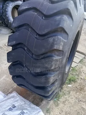 23.5-25 Nylon Tyre