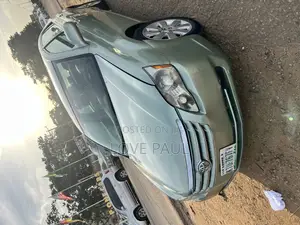 Toyota Avalon 2010