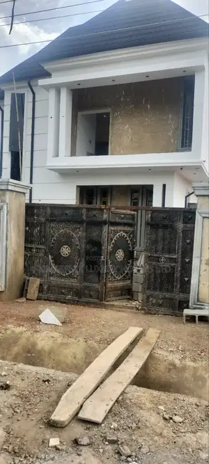 4bdrm Duplex in Apo Resettlement for sale