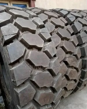 Tyres for Earth Moving Vehicles