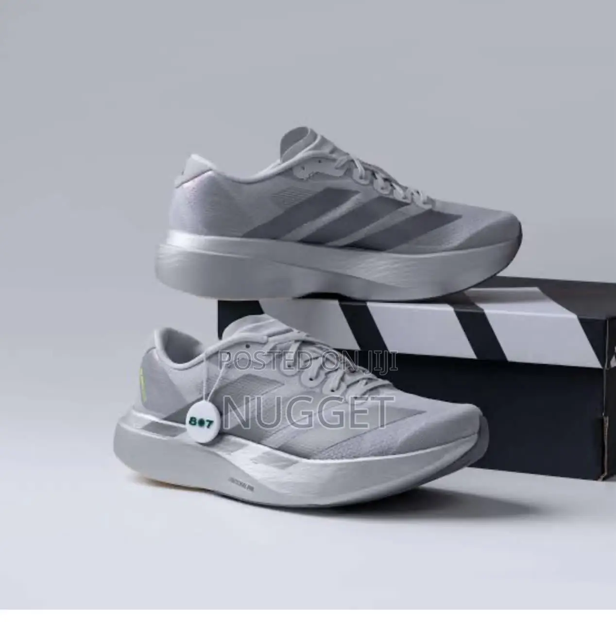Adidas Sneakers 