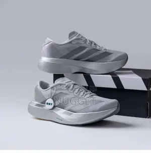 Adidas Sneakers 