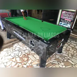 Black Gloss Mable Top Coin Snooker Board