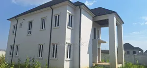 4bdrm Duplex in Seaman Metropolis, Lugbe District for sale