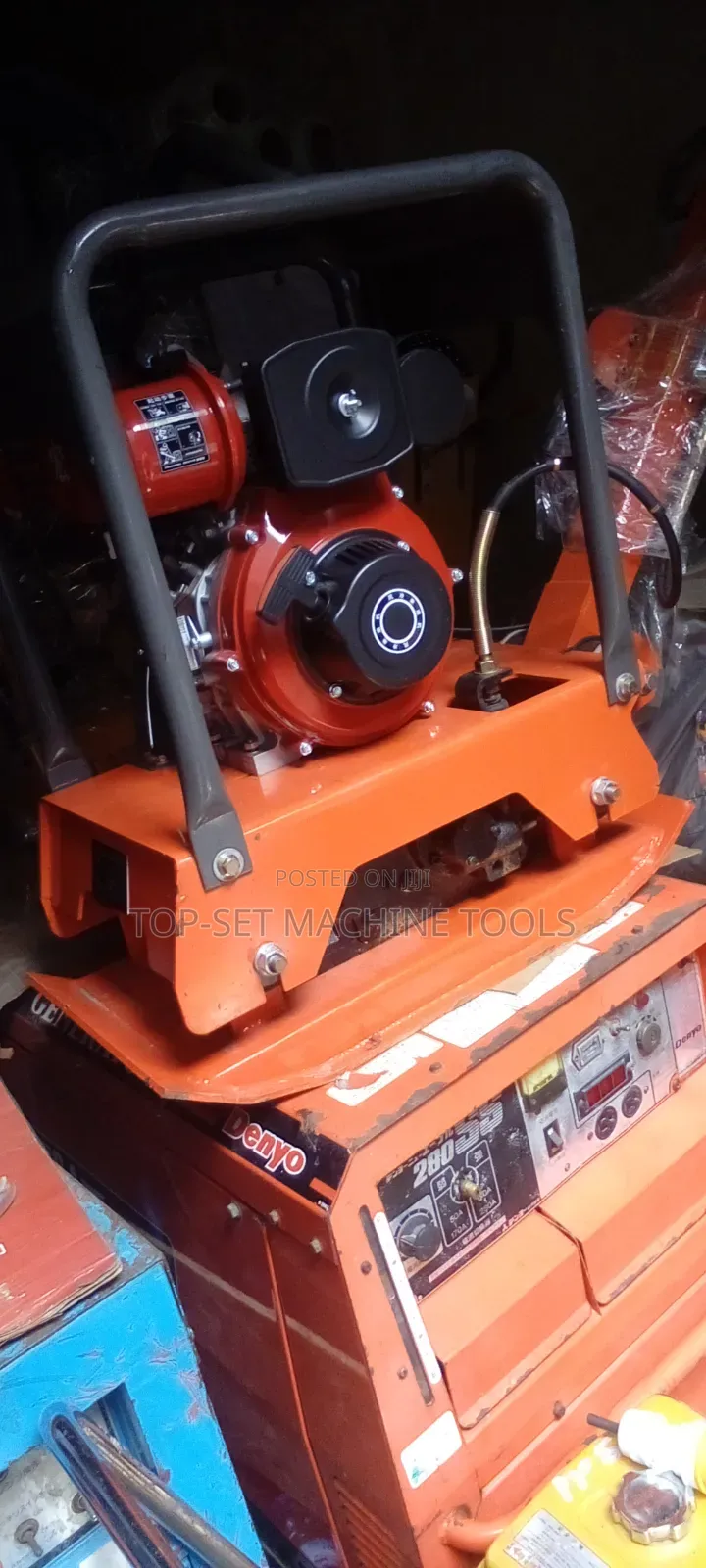 Rivesible Compactor (C160 Plate Compactor)