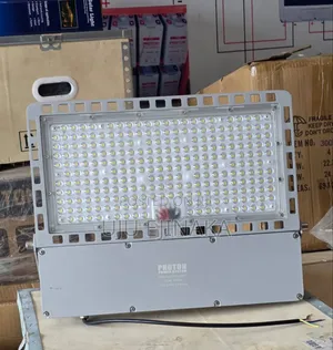 Proton Led Flood Light - 200w (Ac220v/50-60hz) - Saving