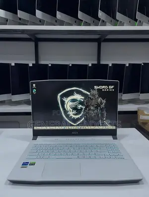 Laptop MSI MSI Sword 15 16GB Intel Core I7 SSD 1T