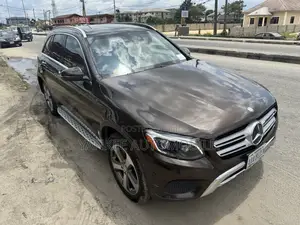 Mercedes-Benz GLC-Class 2016 Brown