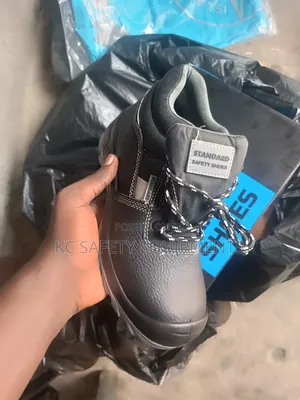 Standard Safety Boots