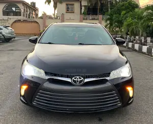 Toyota Camry XLE 4dr Sedan (2.5L 4cyl 6A) 2015 Black