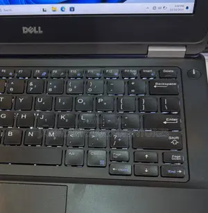 Laptop Dell Latitude E5270 8GB Intel Core i5 SSD 256GB
