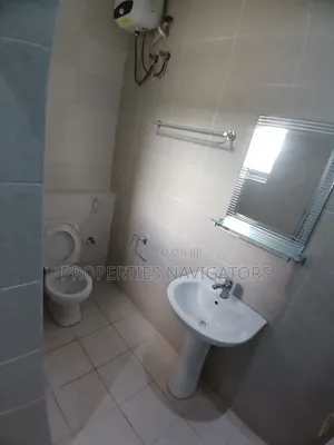 3bdrm Block of Flats in Guzape District for rent