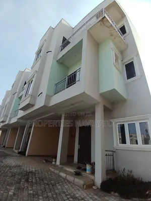 6bdrm Duplex in Life Camp for sale