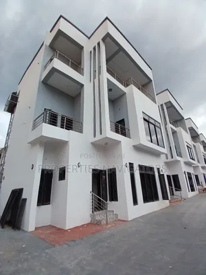 5bdrm Duplex in Asokoro for sale