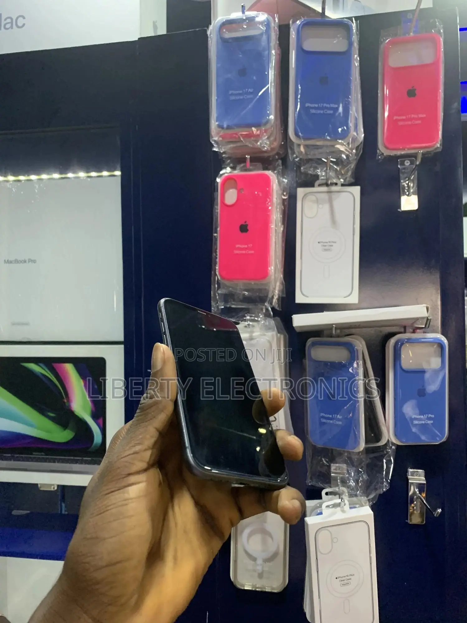 Apple iPhone 11 64 GB Black