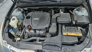 Hyundai Sonata SE Sedan FWD (2.4L 4cyl 6A) 2013 Blue