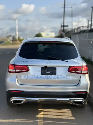 Mercedes-Benz GLC-Class 2018 Silver