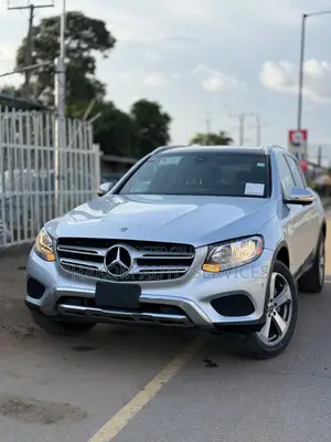 Mercedes-Benz GLC-Class 2018 Silver