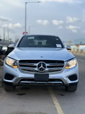 Mercedes-Benz GLC-Class 2018 Silver