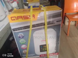 Qasa Stabilizer 5000w Wall Mount.
