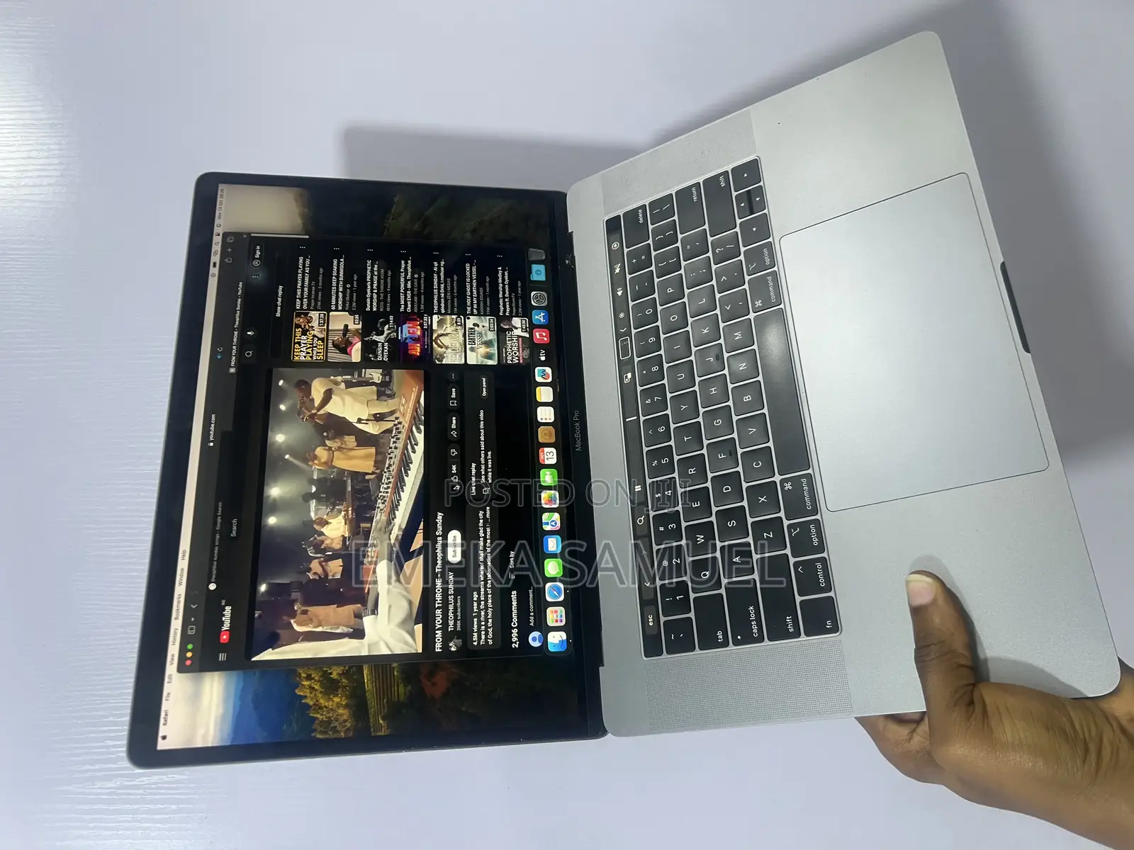 Laptop Apple MacBook Pro 2019 16GB Intel Core i7 SSD 256GB